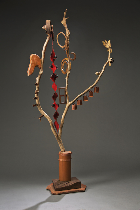 Eve's Tree, sculpture by Rosy Penhallow, Watsonville California